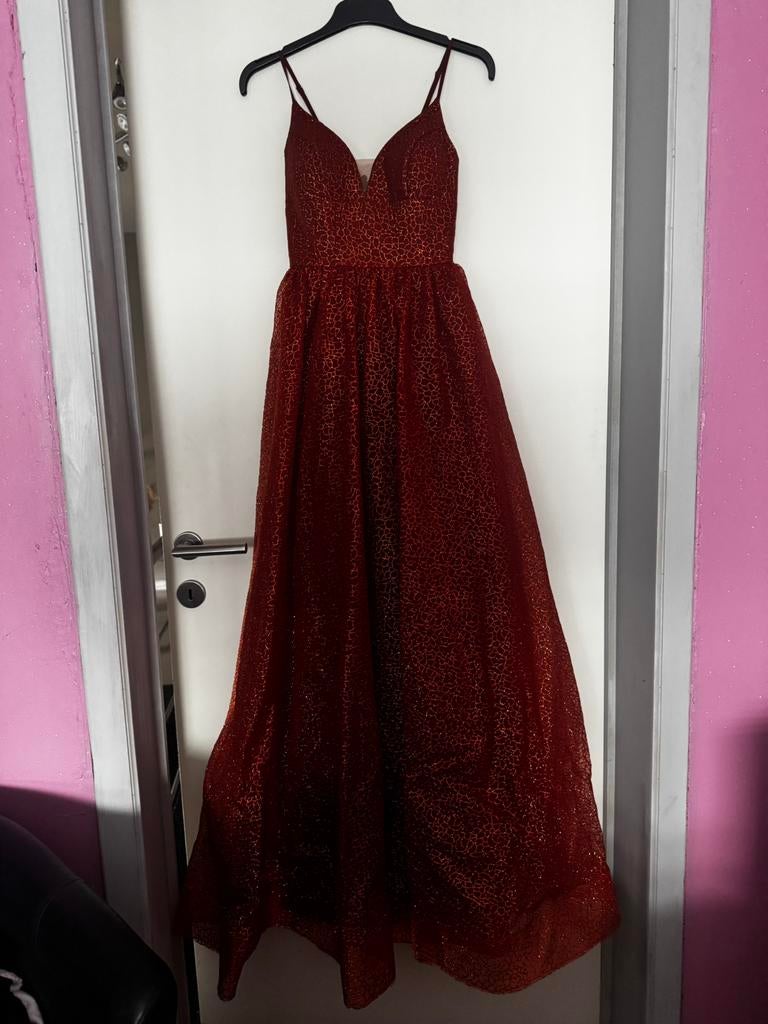 Robe de balle, Ophalen of Verzenden, Zo goed als nieuw