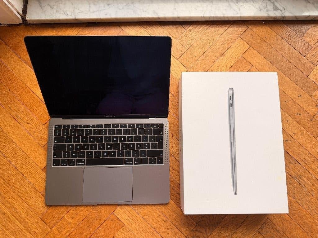 MacBook Air 13" M1 – 8GB RAM – 256GB SSD – Zeer nette staat, Informatique & Logiciels, 256 GB, Utilisé, 8 GB, 13 pouces