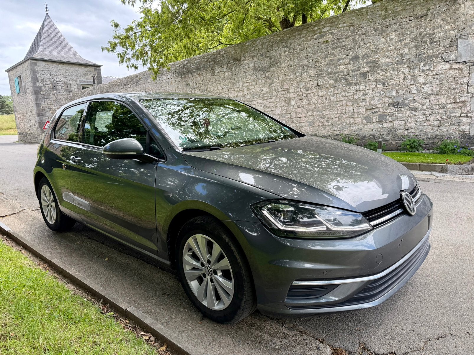 VOLKSWAGEN GOLF 7.5 2.0TDI 2017 cockpit virtuel, Autos, Volkswagen, Cuir, Argent ou Gris, Achat, Boîte manuelle