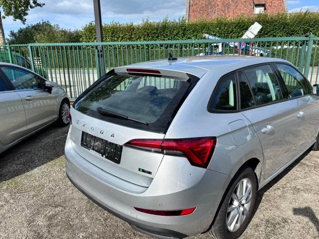 Skoda Scala Ambition (bj 2021), Auto's, Gebruikt, CNG (Aardgas), Bedrijf, 3 cilinders