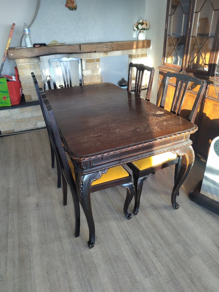 Table à manger avec set de 5 chaises assorties, Maison & Meubles, Tables | Tables à manger, 100 à 150 cm, Cinq personnes ou plus