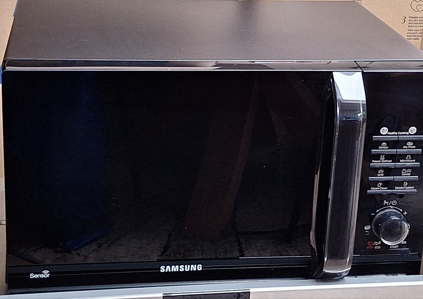Zwarte microgolfoven met grillfunctie van Samsung, Ophalen, Microgolfoven, Grill, Zo goed als nieuw