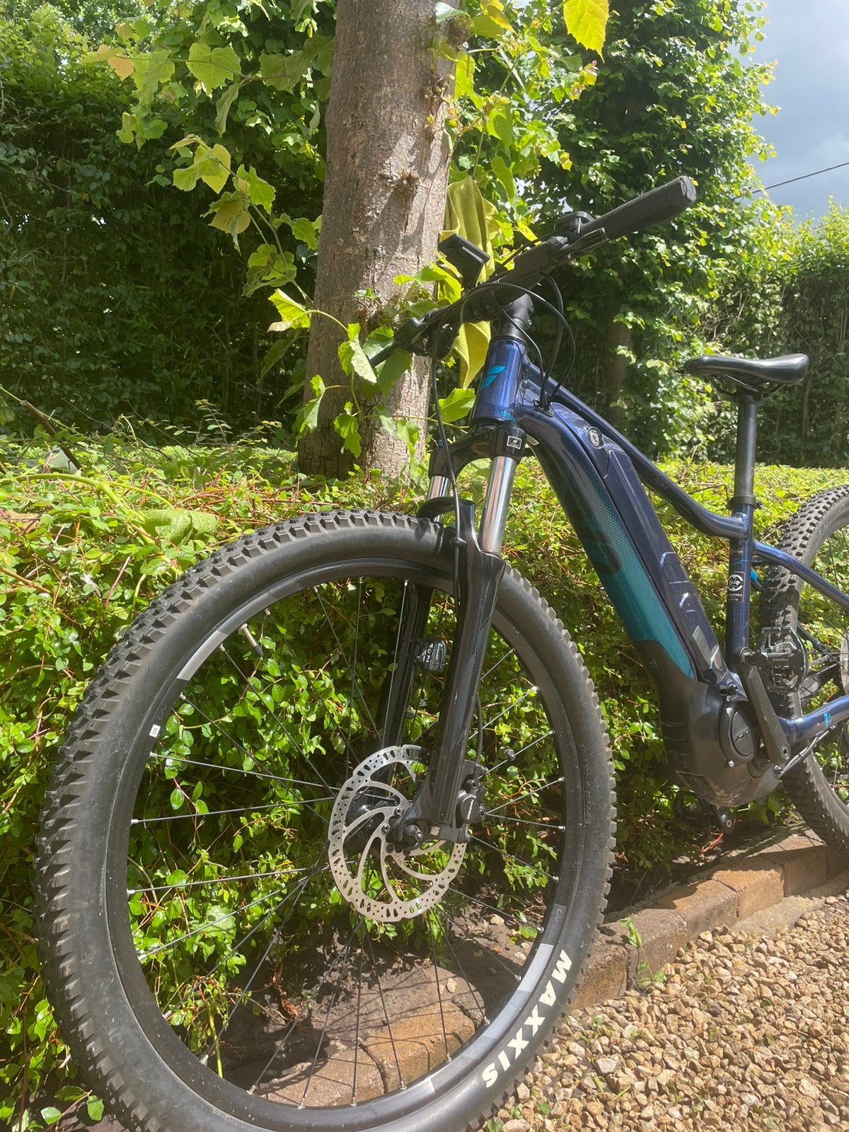 Liv Tempt E+ 2 dames e‑MTB met geïntegreerde accu, Ophalen, Zo goed als nieuw, Dames, Giant
