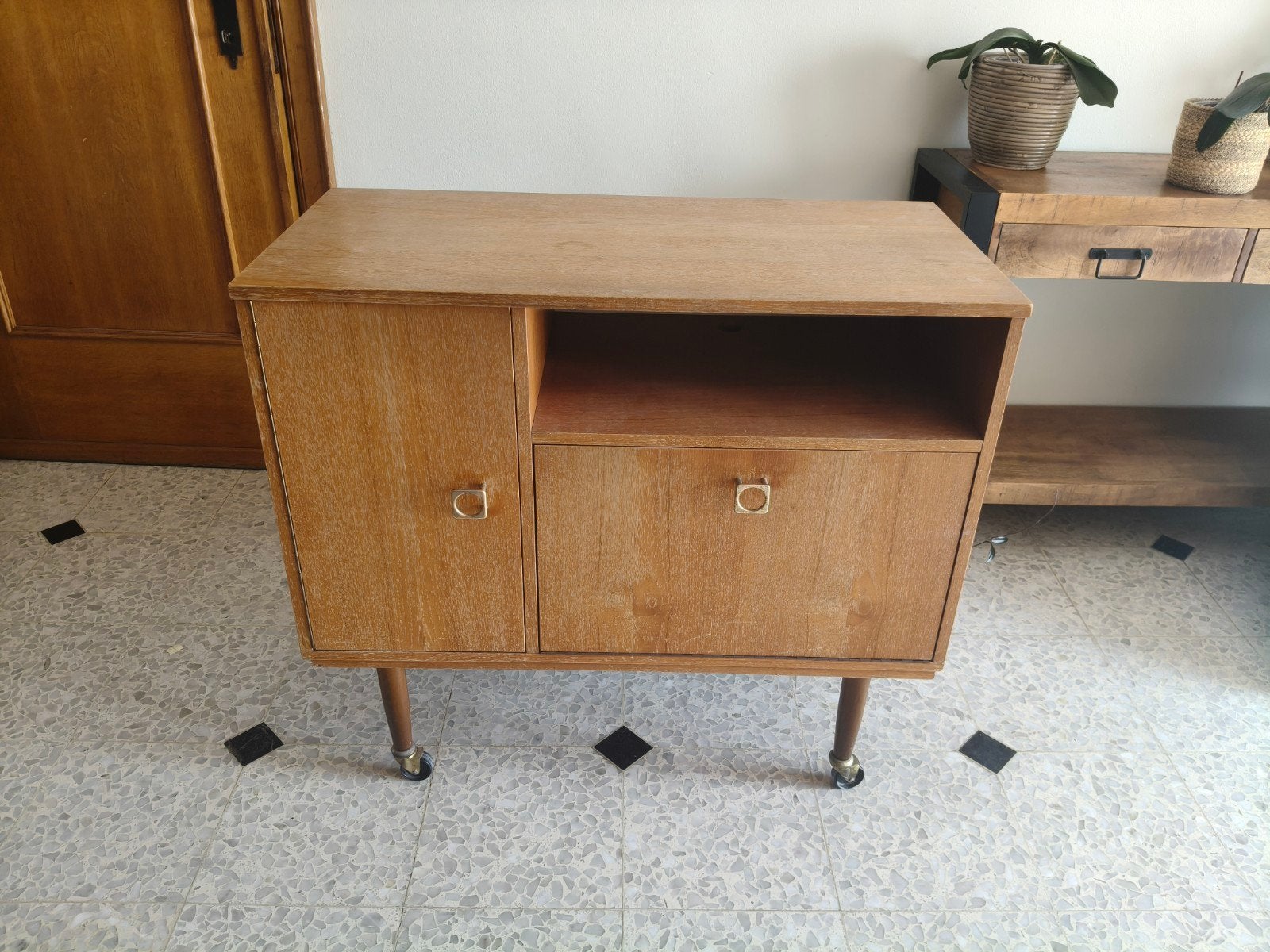 Vintage kastje op wielen, Huis en Inrichting, Kasten | Overige, Ophalen