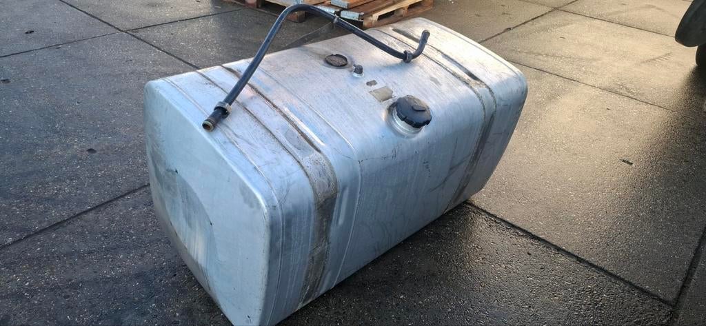 Réservoir de masalt MAN 580 litres avec supports, Enlèvement ou Envoi, MAN