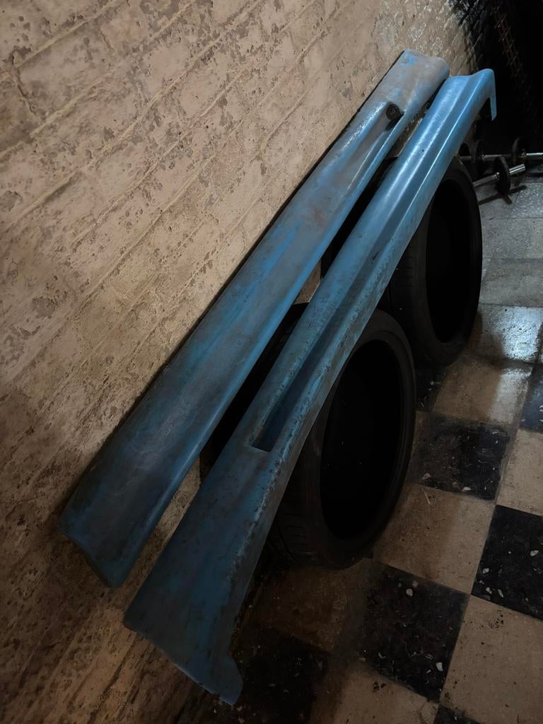 Bas de caisse - jupes tuning CARZONE pour golf 4, Auto-onderdelen, Ophalen