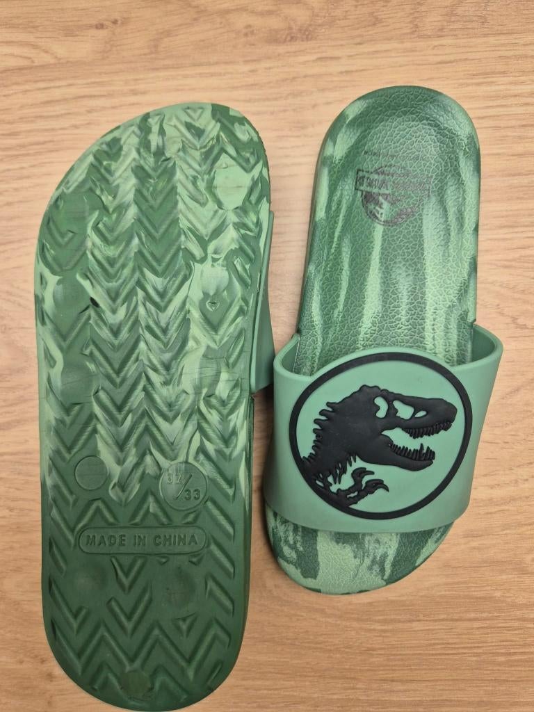 slippers - badslippers maat 32-33, Ophalen of Verzenden
