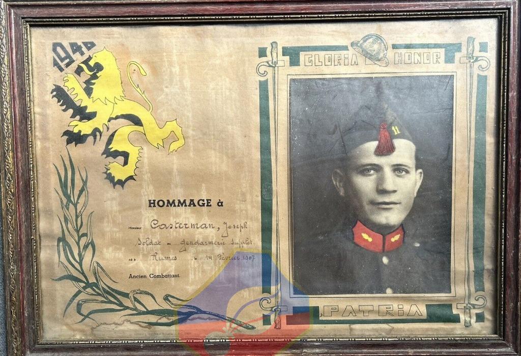 RIJKSWACHT SOLDAAT OORKONDE WO II 1940, Verzamelen, Verzenden, Rijkswacht, Lintje, Medaille of Wings