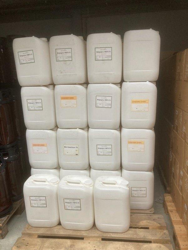 Witte voedselblikjes van 20 liter, Tuin en Terras, Regentonnen, Minder dan 75 liter, Ophalen, Zo goed als nieuw, Kunststof