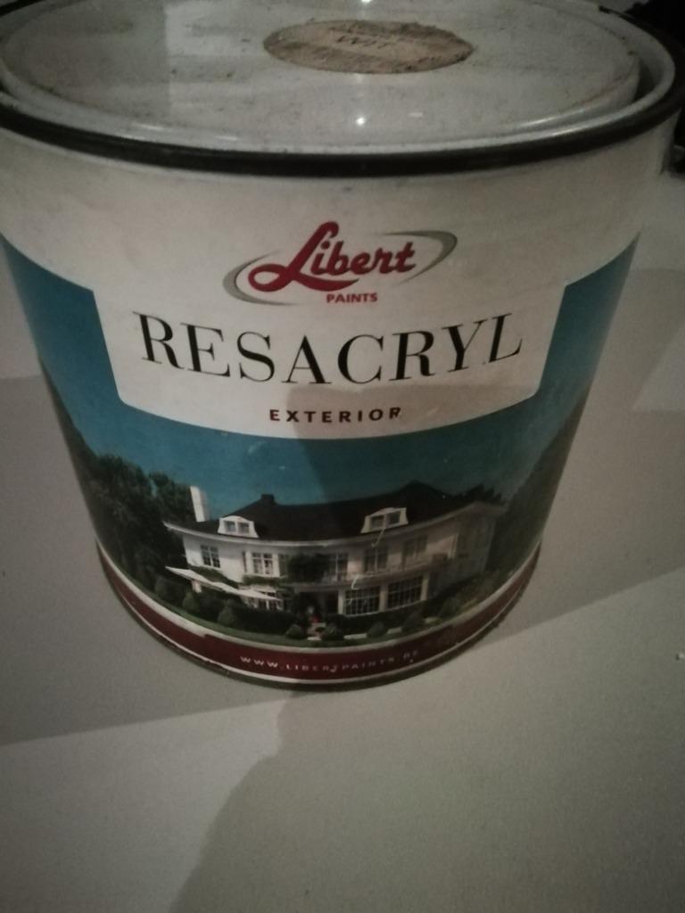 Resacryl wit satijn, Ophalen, Zo goed als nieuw, Wit, Verf