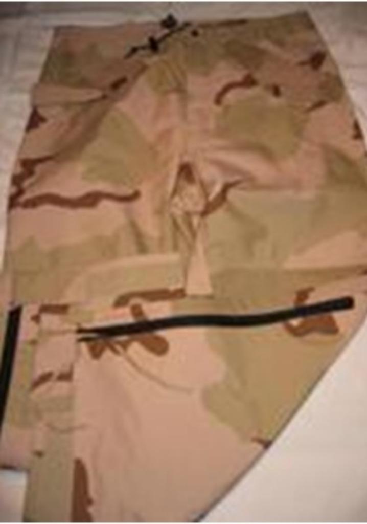 Pantalon en goretex camouflage Desert - US Army, Enlèvement ou Envoi, Armée de terre, Vêtements ou Chaussures