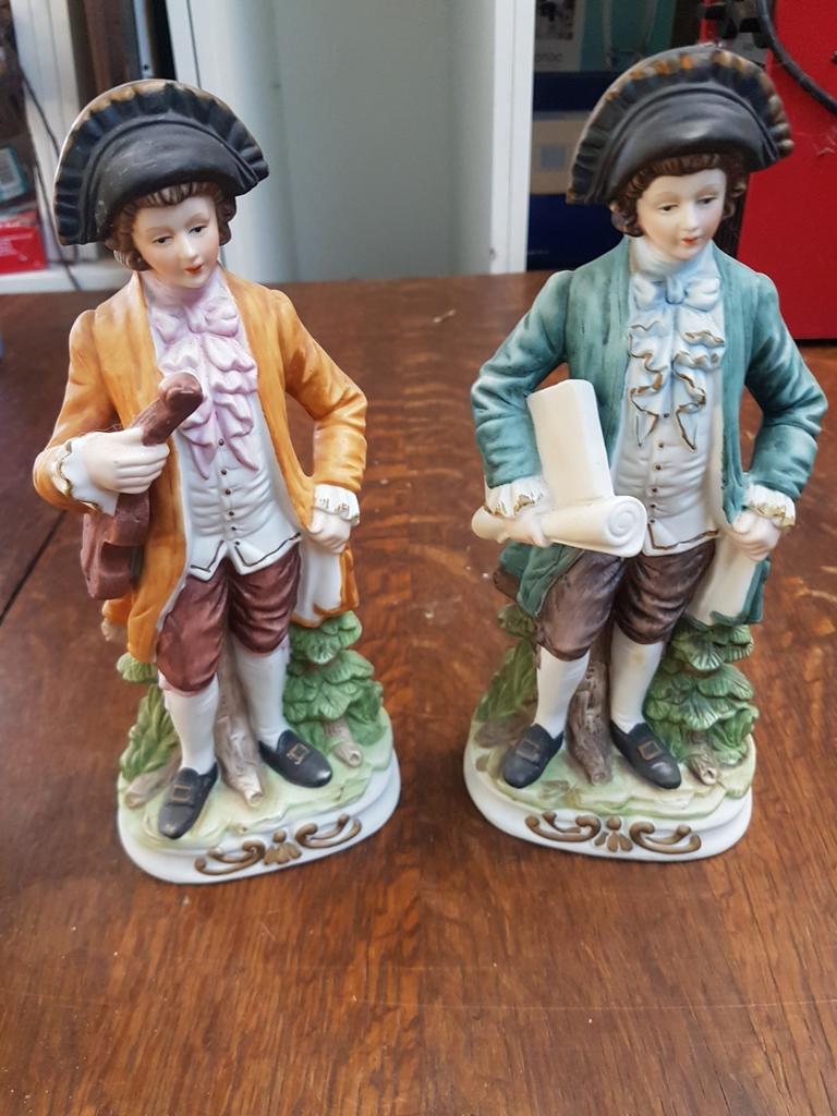 2 beeldjes, Antiek en Kunst, Ophalen