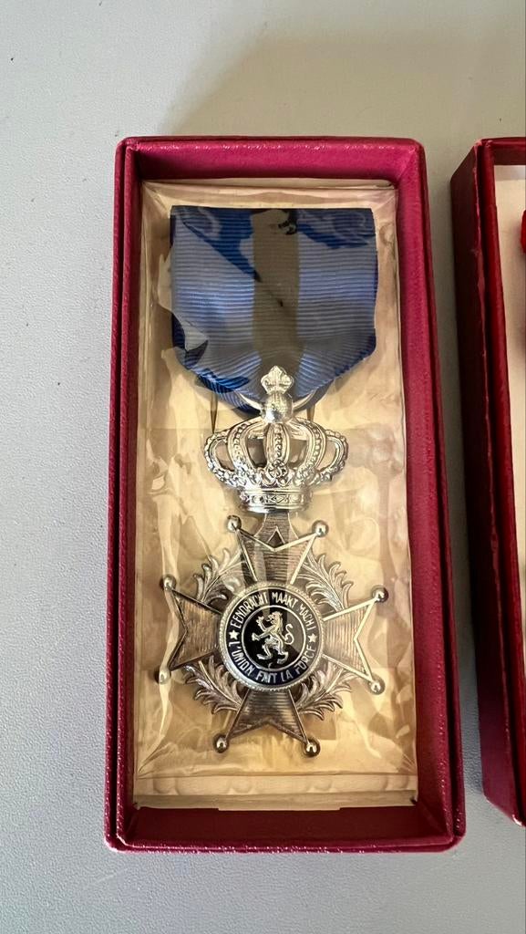 Set van 3 Belgische medailles / onderscheidingen, Ophalen of Verzenden, Overige soorten, Lintje, Medaille of Wings