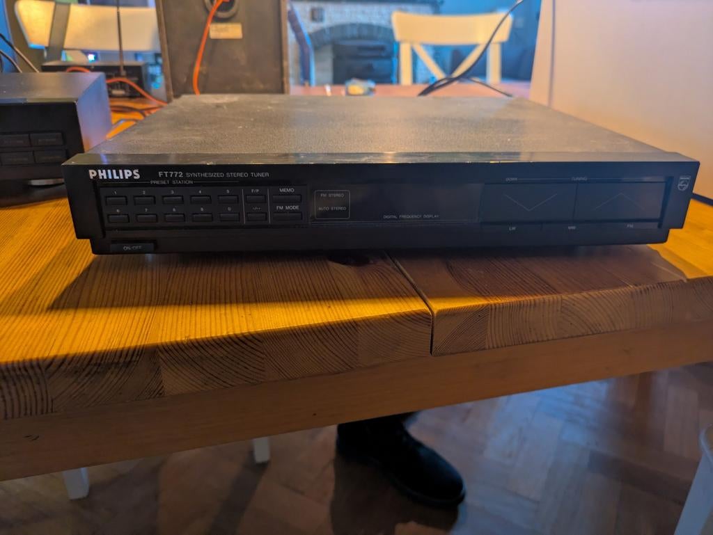 Philips FT772 stereo tuner., Enlèvement ou Envoi, Philips