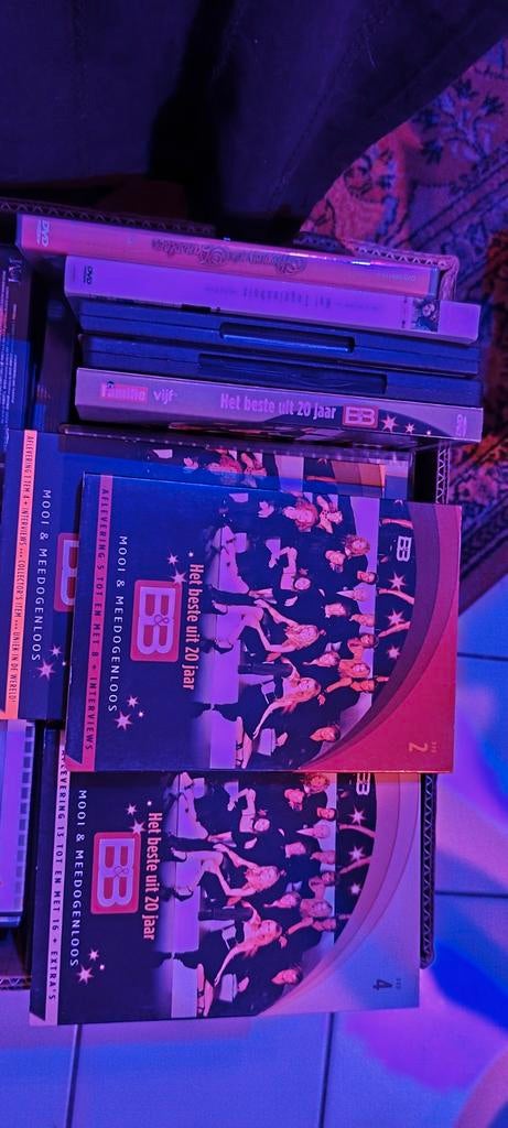 Dvd's verschillende soorten films doos vol, Alle leeftijden, Ophalen, Zo goed als nieuw