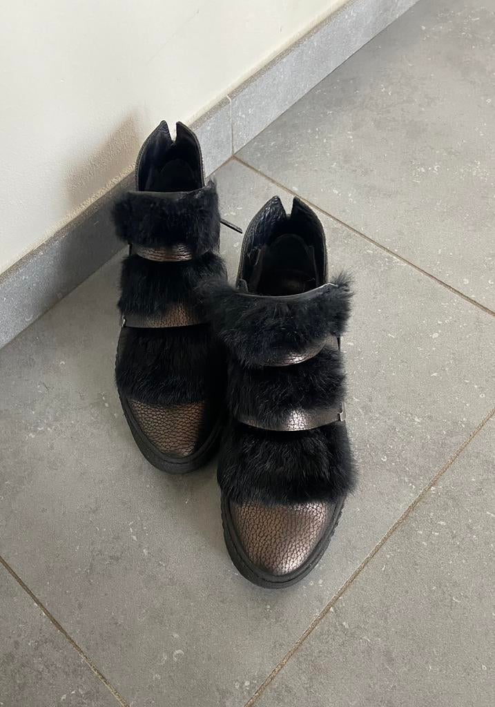 Softwaves 40, Kleding | Dames, Schoenen, Ophalen of Verzenden, Zo goed als nieuw, Zwart, Instappers
