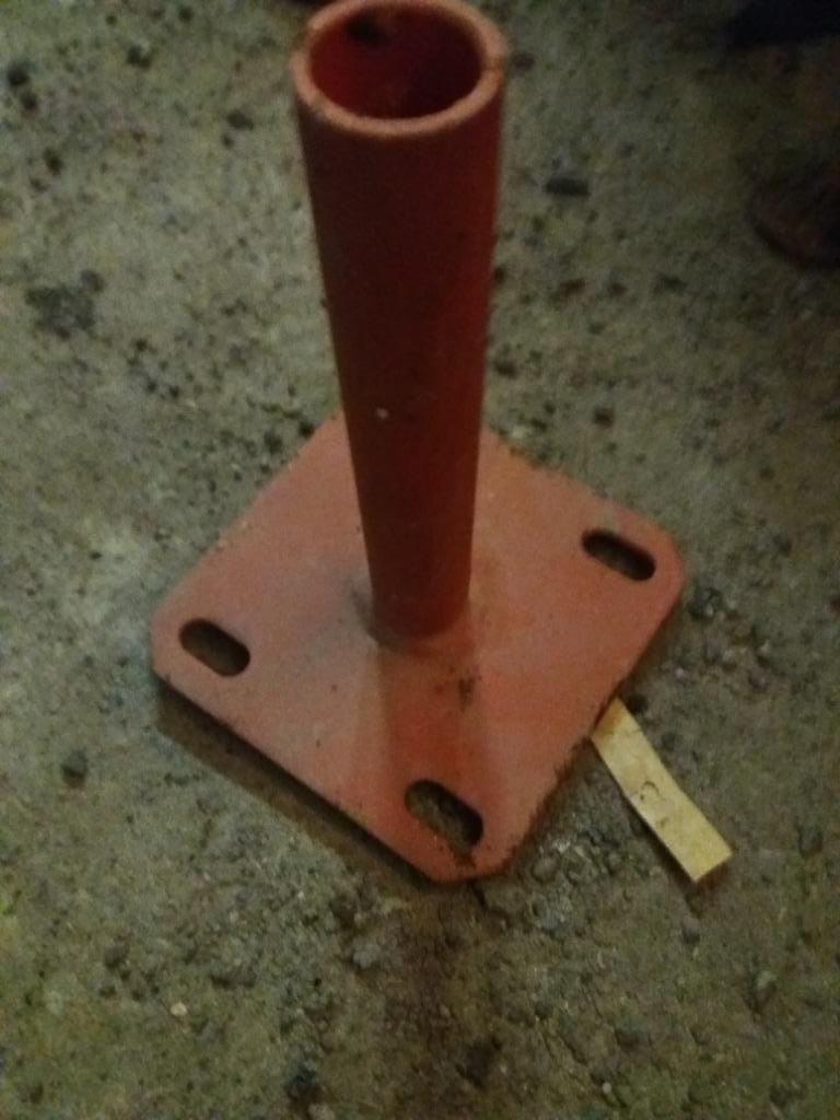 pieds métallique 10 pcs, Bricolage & Construction, Métaux, Enlèvement
