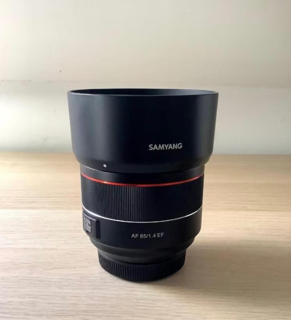 Samyang 85mm F/1.4 AF Canon EF, Ophalen, Zo goed als nieuw, Standaardlens