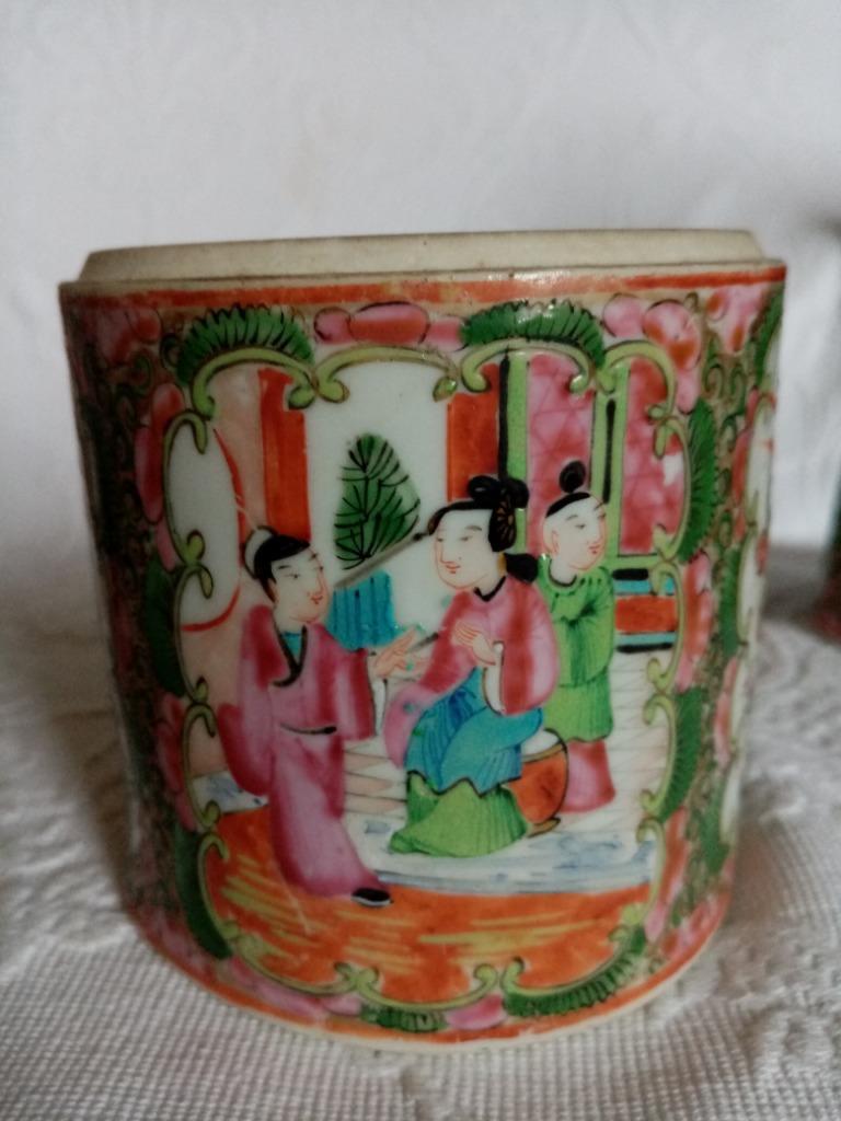 Un pots/bitong Chinois en porcelaine de Canton 1880, Antiquités & Art, Enlèvement ou Envoi