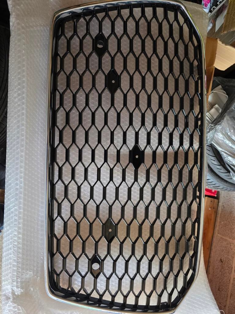 Grille de calandre style rs6 nid d'abeille neuve, Enlèvement, Avant