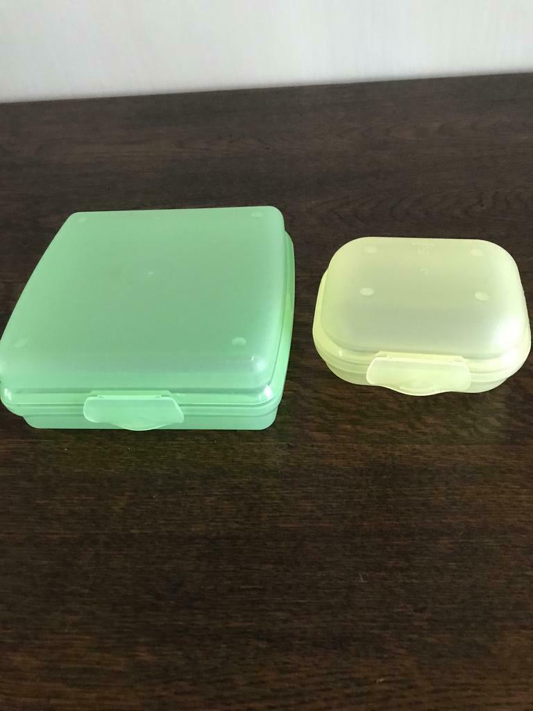 2 boites de Tupperware, Enlèvement ou Envoi, Comme neuf, Jaune