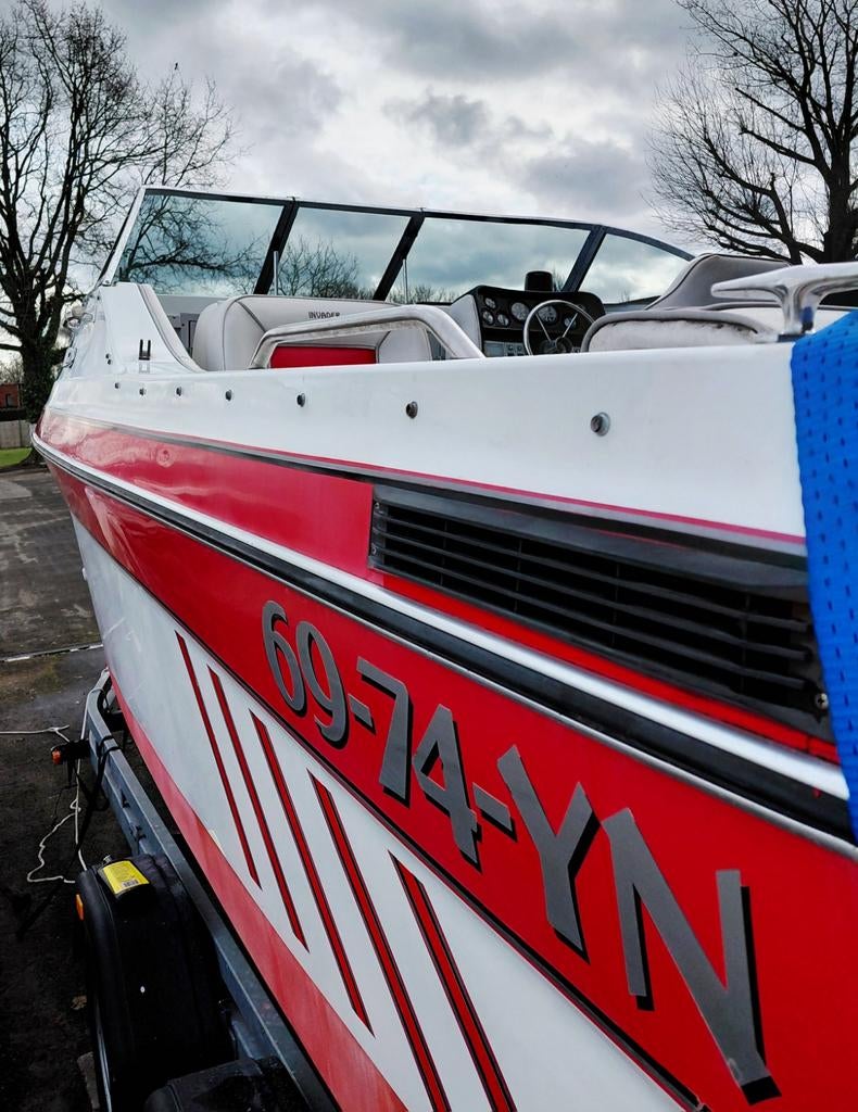 Speed Boot. Vip uitvoering. 4,3 6 Cilinider, Watersport en Boten, Ophalen of Verzenden