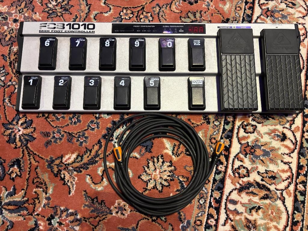 Midi footcontroller, Enlèvement, Utilisé