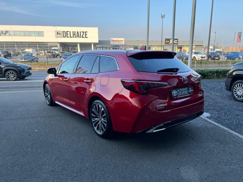 Toyota Corolla 1.8 Hyb Style + tech pack, Autos, Toyota, Rouge, Euro 6, 72 kW, Autres carburants
