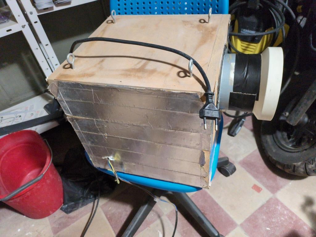 Ventilation extracteur/intracteur d air isolé, Bricolage & Construction, Ventilation & Extraction, Enlèvement, Utilisé, Extracteur