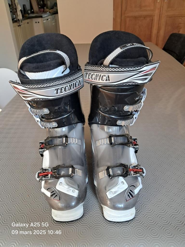 Tecnica Phoenix 10 air shell pointure 41, Enlèvement, Utilisé, Ski