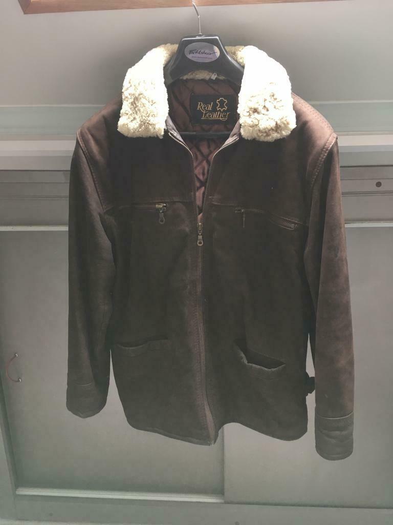 Veste en cuir, Porté, Brun
