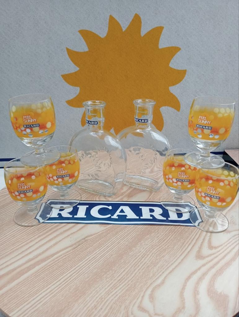 Feel sunny glazen Ricard 6 st en waterkan 0,5 2st, Verzamelen, Glas en Drinkglazen, Ophalen of Verzenden, Nieuw, Waterglas