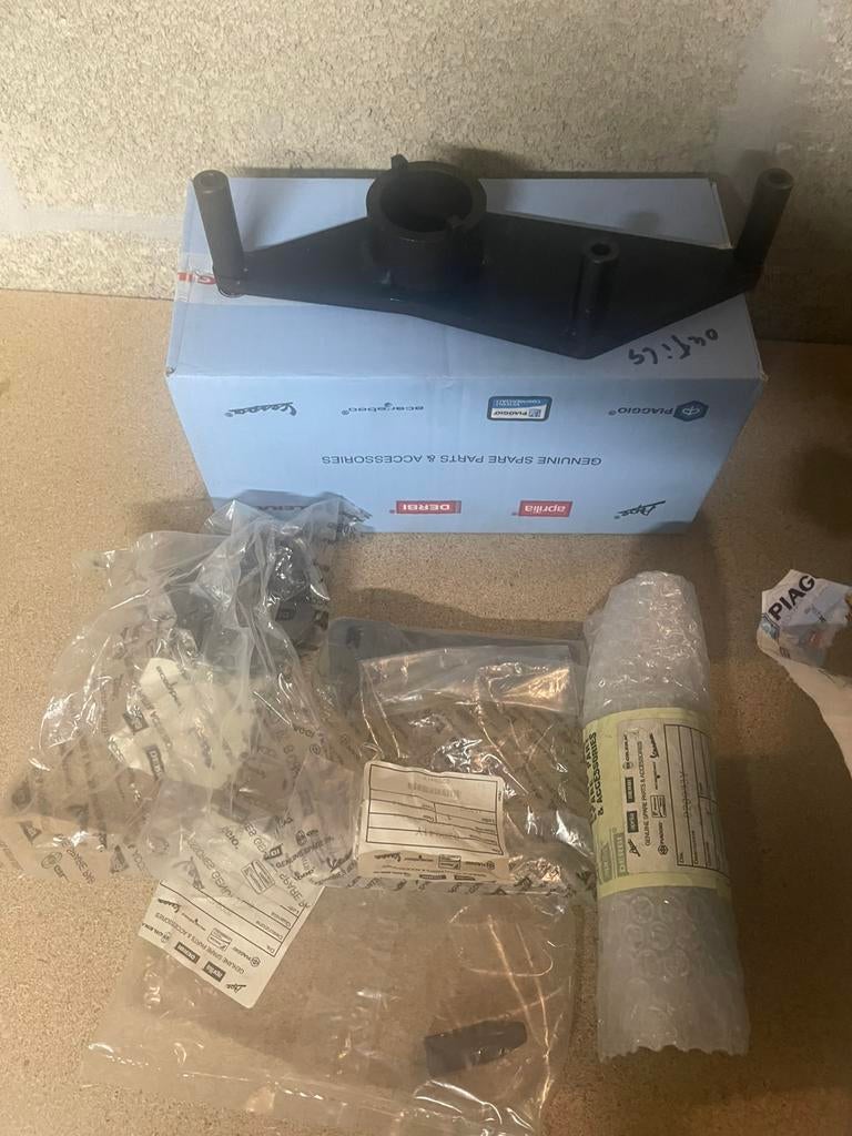 Outils pour Vespa 125 neuf, Enlèvement ou Envoi