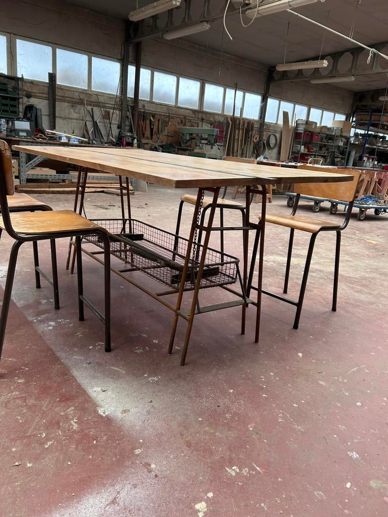 Vintage tafel met hoge stoelen, Ophalen, Gebruikt, Inclusief barstoelen