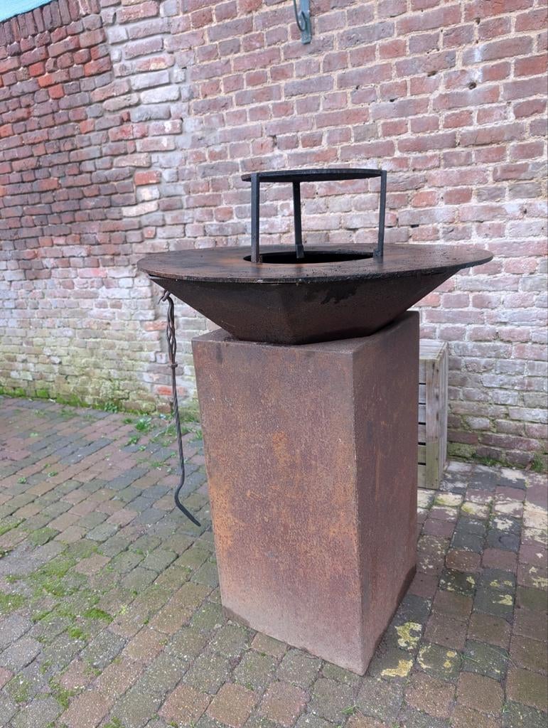Ofyr, lookalike hout barbecue., Jardin & Terrasse, Enlèvement