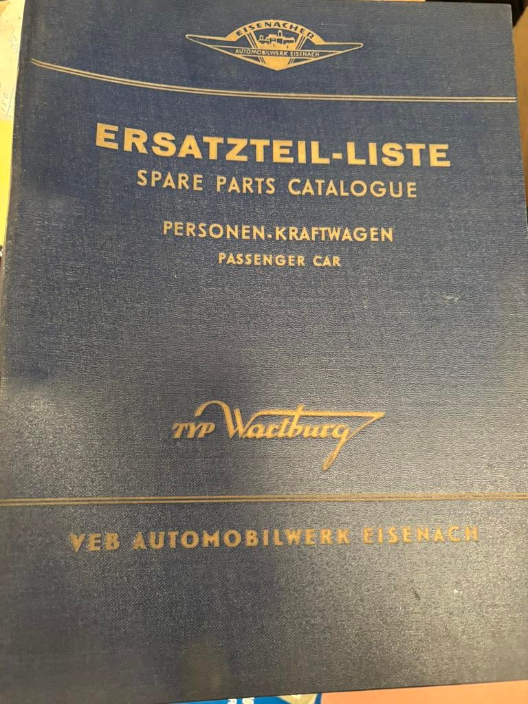 Nouveau catalogue de pièces, couverture Wartburg, Enlèvement ou Envoi