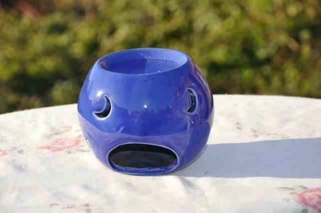 brule parfum en faience decor astral, Enlèvement ou Envoi, Utilisé