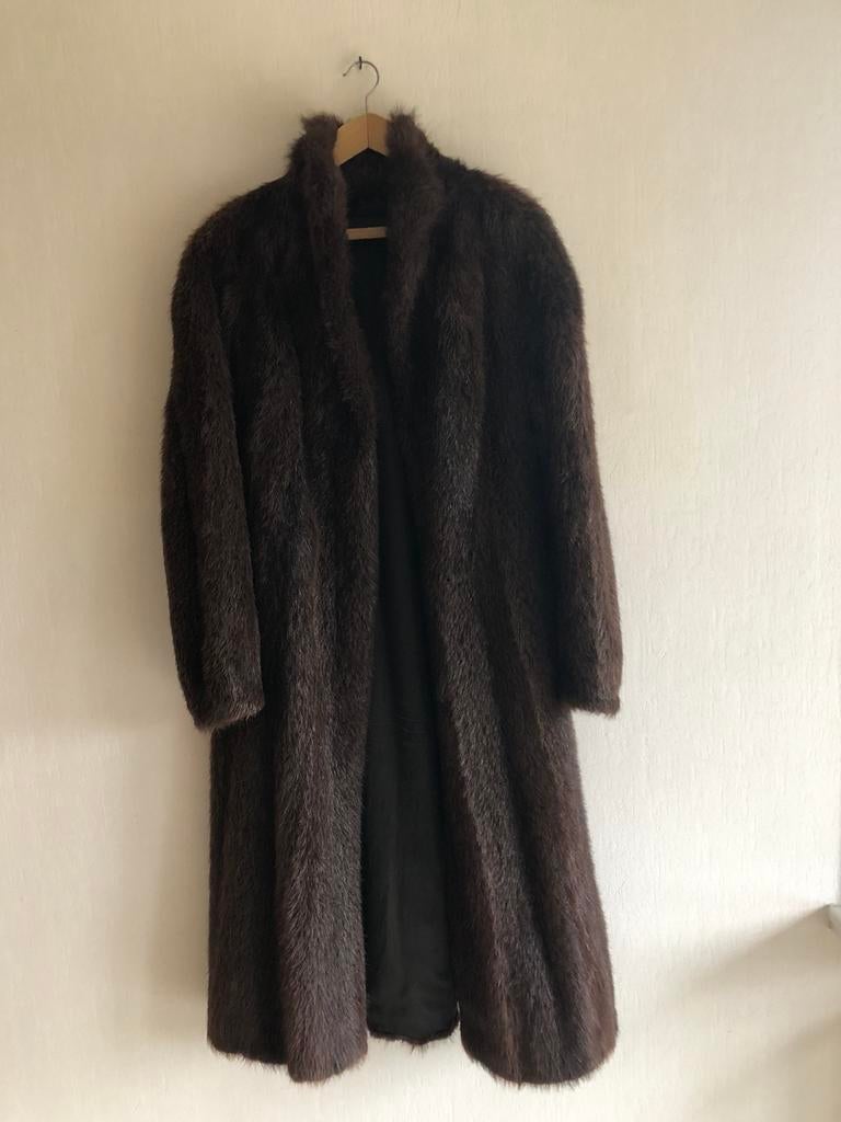 Elegante lange donkerbruine bontjas, Kleding | Dames, Ophalen, Zo goed als nieuw, Maat 42/44 (L)