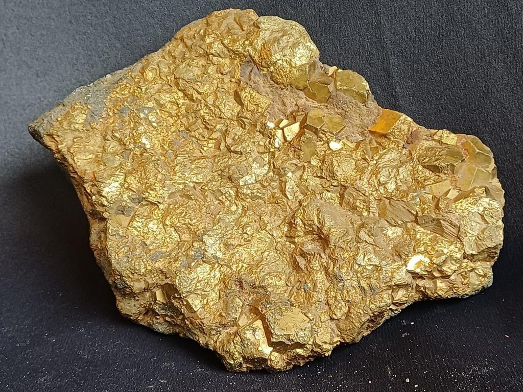 Pyriet van het eiland Elba - Italië, Ophalen of Verzenden, Mineraal