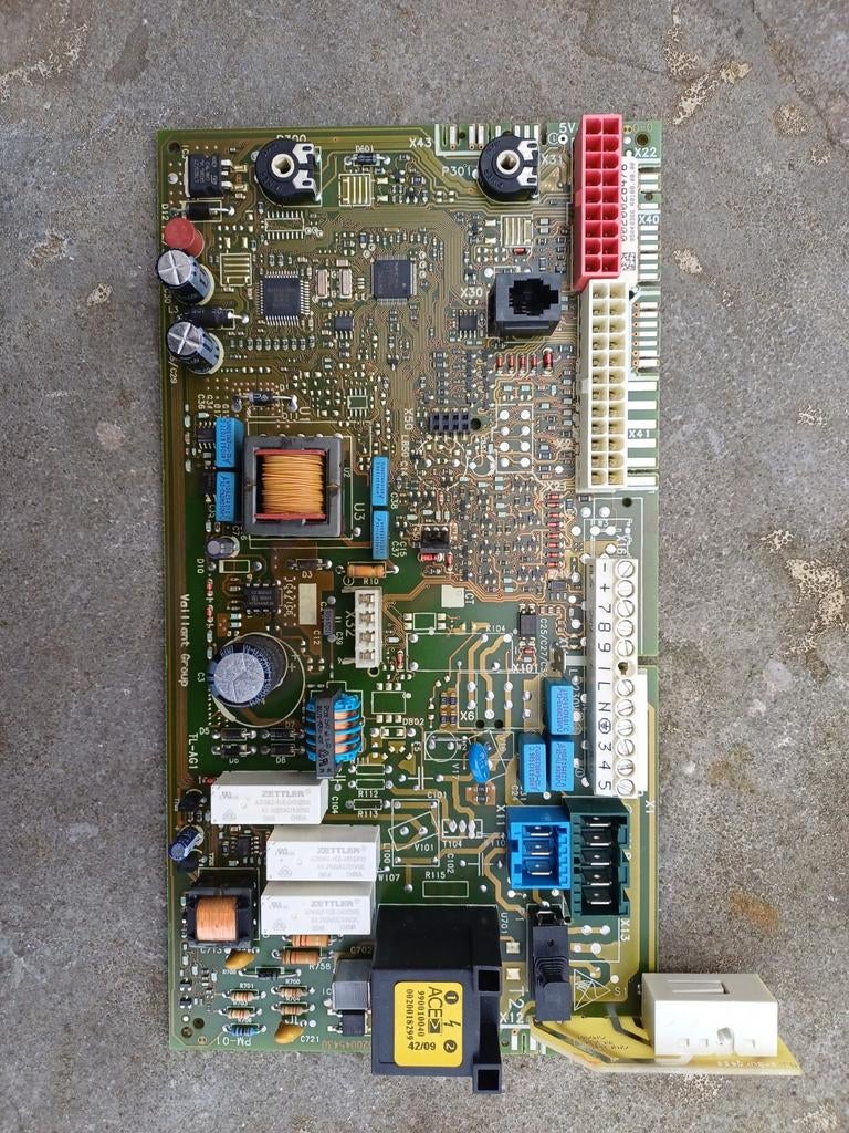 Circuit imprime (carte mère) chaudiere vaillant Turbo Tec Pl