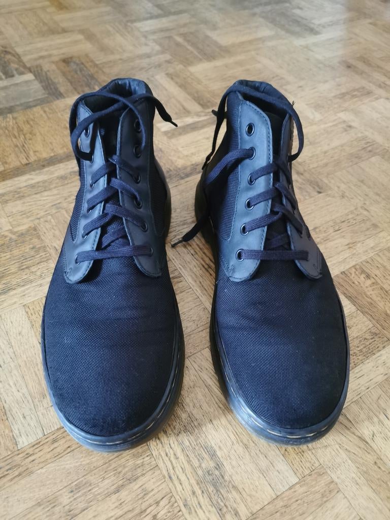 Dr Martens, Enlèvement ou Envoi, Porté, Noir