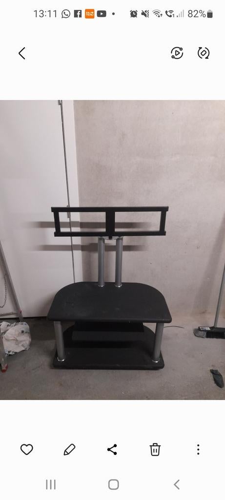 À donner  tableTV, Enlèvement ou Envoi