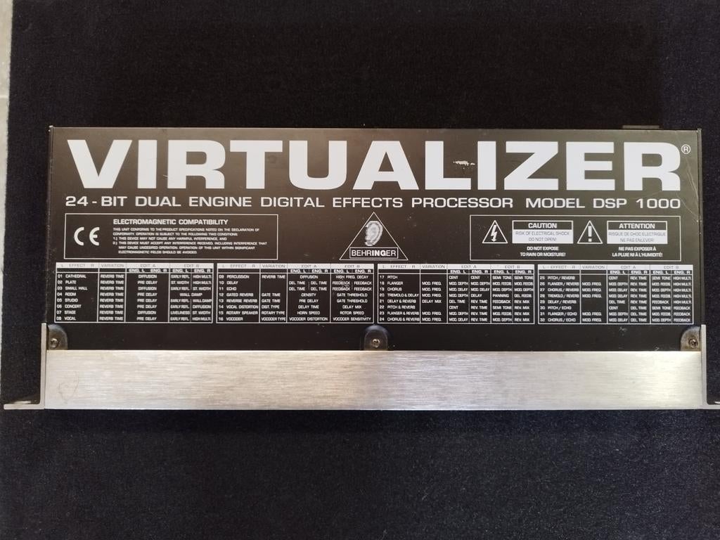 Behringer Virtualizer DSP1000 effects processor, Muziek en Instrumenten, Effecten, Gebruikt, Chorus, Delay of Echo, Distortion, Overdrive of Fuzz
