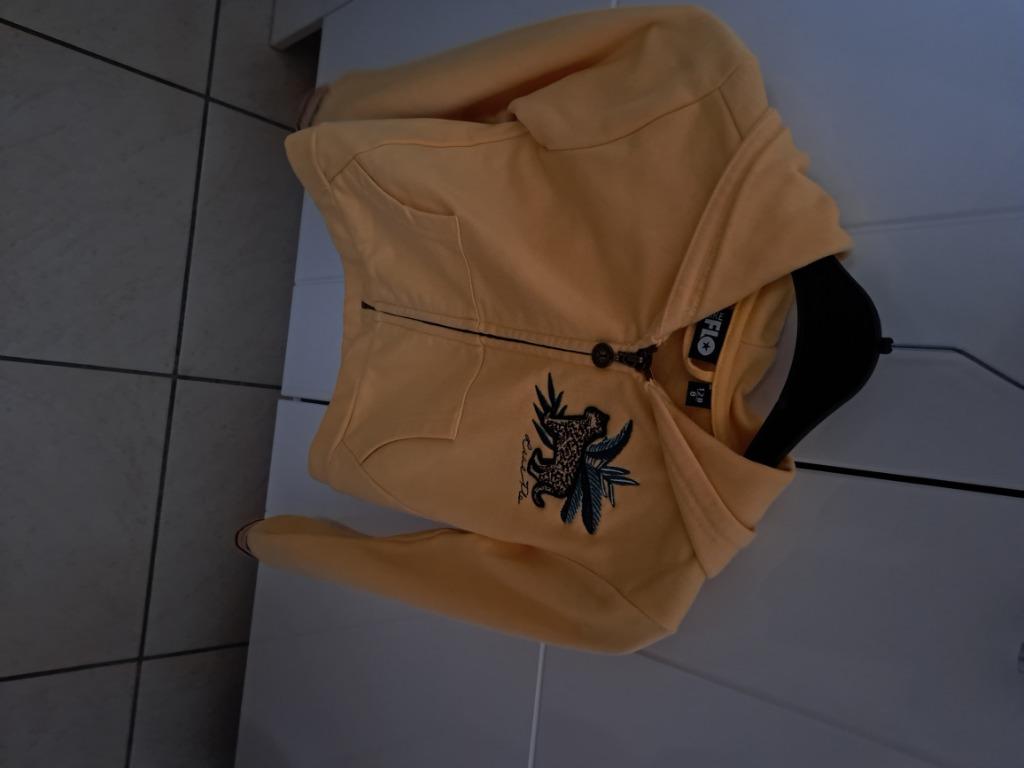 Sportieve gilet met kap merk like flo maat 128, Like Flo, Meisje, Trui of Vest, Ophalen of Verzenden