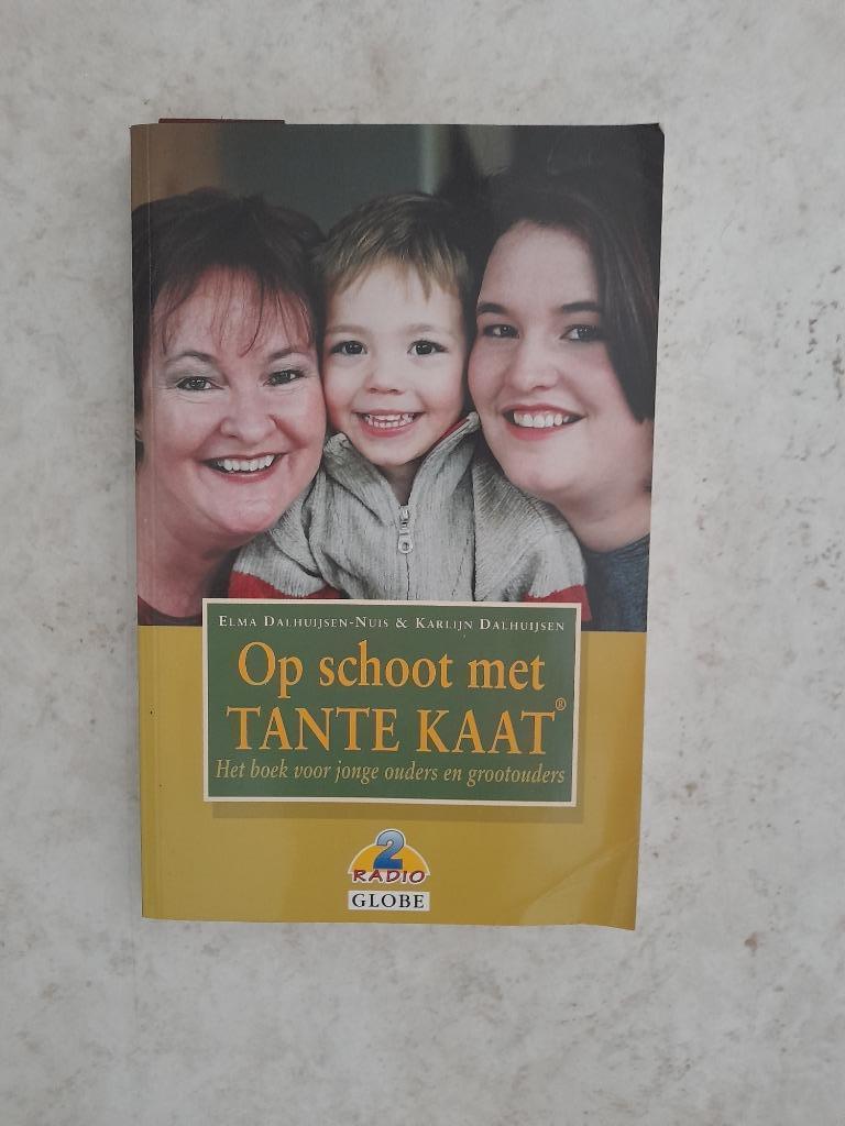 Boek Op schoot met tante Kaat, Ophalen of Verzenden