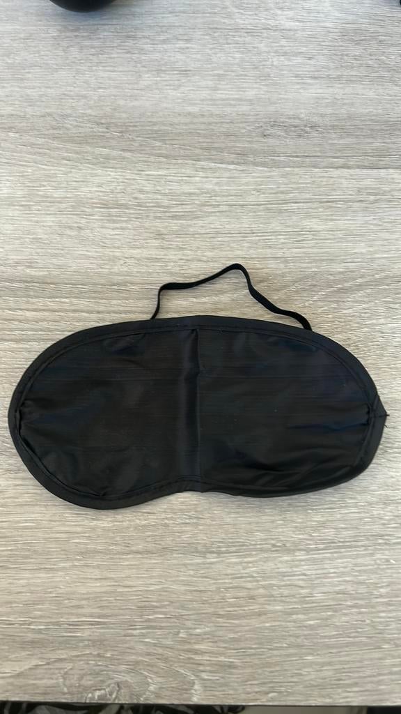 Slaapmasker zwart, Ophalen of Verzenden, Zo goed als nieuw