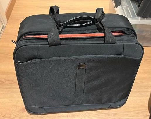 Reis- en laptopkoffer Delsey, Enlèvement, Comme neuf