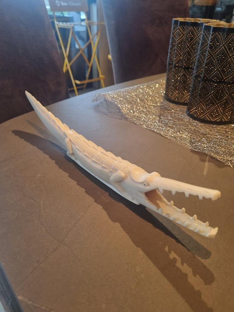 Ivoren krokodil, Antiek en Kunst, Ophalen