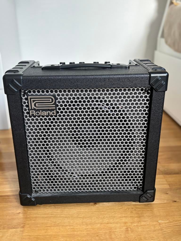 Amp Roland Cube 30x, Muziek en Instrumenten, Ophalen, Zo goed als nieuw