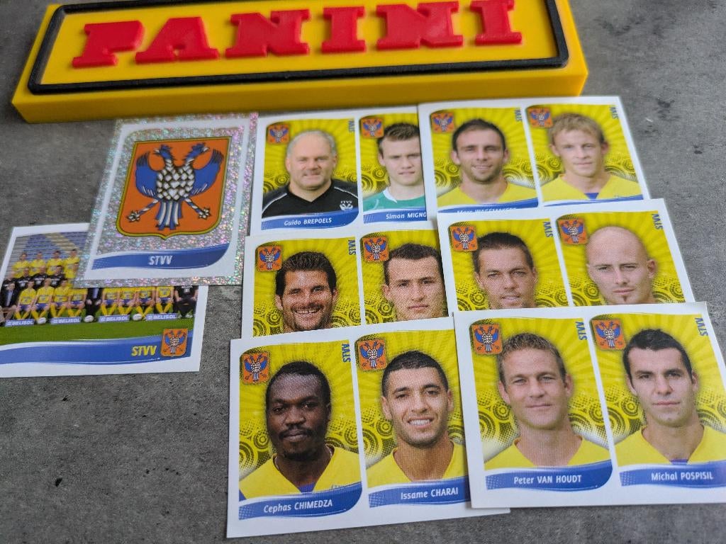 Lot de 8 autocollants Panini football 2009 ST TRUIDEN 2009, Envoi